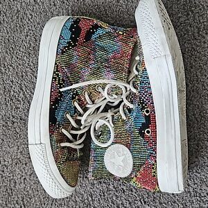 Converse hi tops shoes